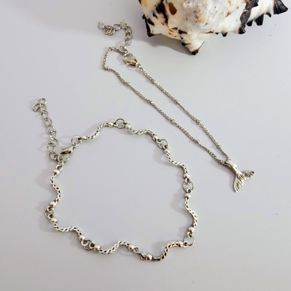 Mermaid Tail & Wave Anklet Set - Picture 5 of 5